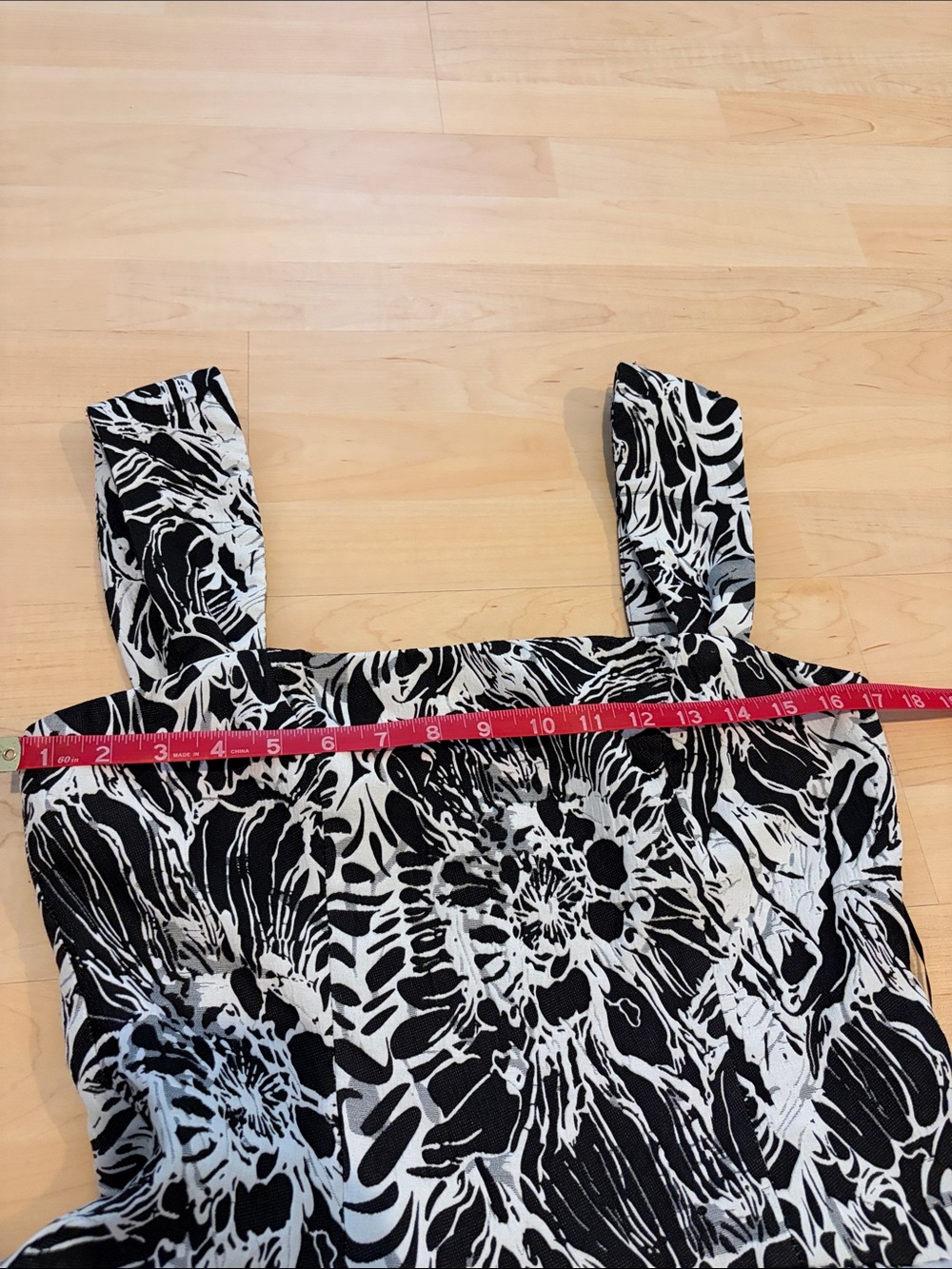 Elliatt Louise Maxi Dress Black White Floral Print Medium - Picture 6 of 9